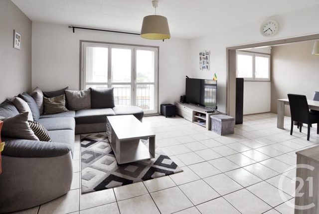 Appartement F5 à vendre - 5 pièces - 82 m2 - Yerres - 91 - ILE-DE-FRANCE