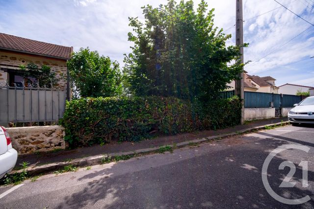 Terrain à vendre - 305 m2 - Yerres - 91 - ILE-DE-FRANCE
