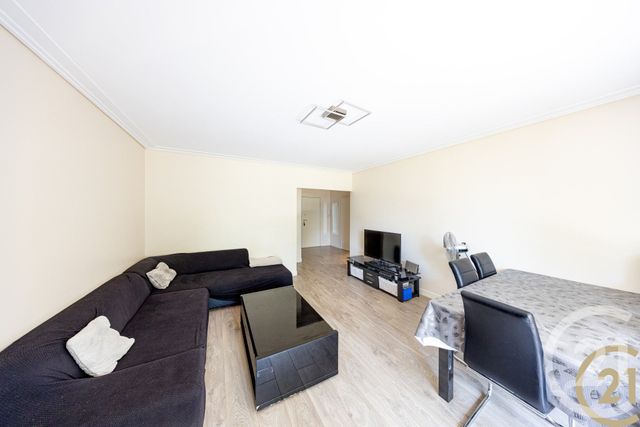 Afficher la photo en grand Appartement F4 à vendre - 4 pièces - 83,25 m2 - Yerres - 91 - ILE-DE-FRANCE