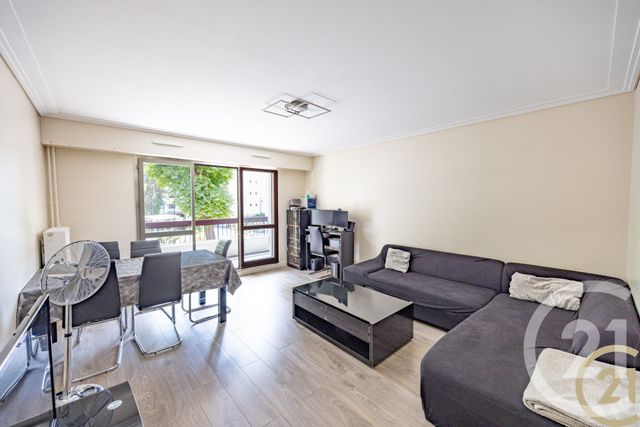 Afficher la photo en grand Appartement F4 à vendre - 4 pièces - 83,25 m2 - Yerres - 91 - ILE-DE-FRANCE