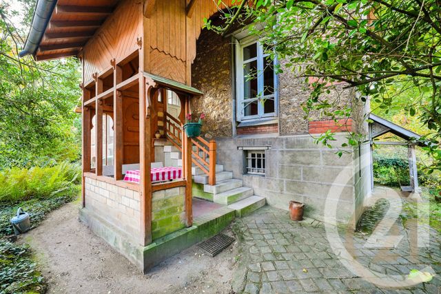 Afficher la photo en grand Maison à vendre - 6 pièces - 122 m2 - Crosne - 91 - ILE-DE-FRANCE