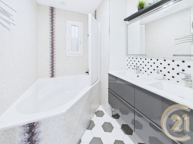 Appartement F3 à vendre - 3 pièces - 58,73 m2 - Yerres - 91 - ILE-DE-FRANCE