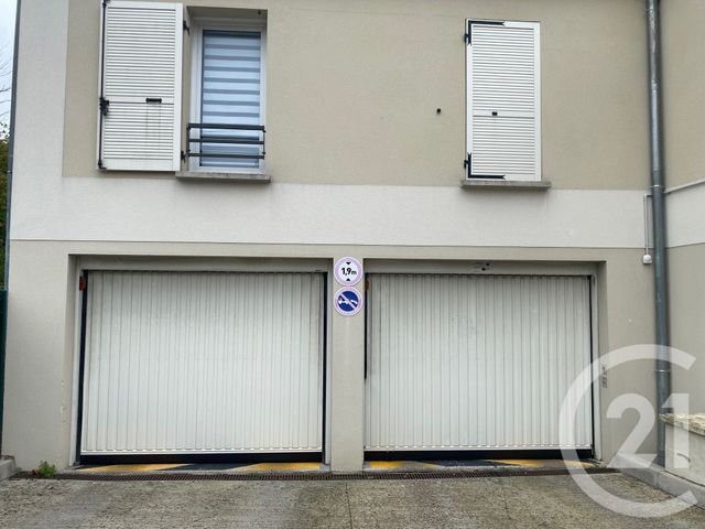 Afficher la photo en grand Parking à vendre - 12,80 m2 - Yerres - 91 - ILE-DE-FRANCE