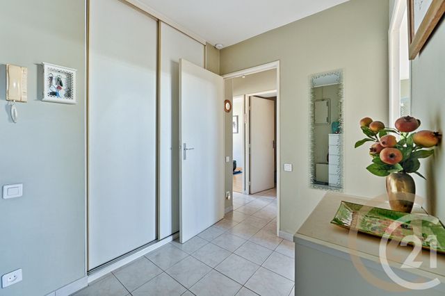 Afficher la photo en grand Appartement F3 à vendre - 3 pièces - 69,30 m2 - Yerres - 91 - ILE-DE-FRANCE