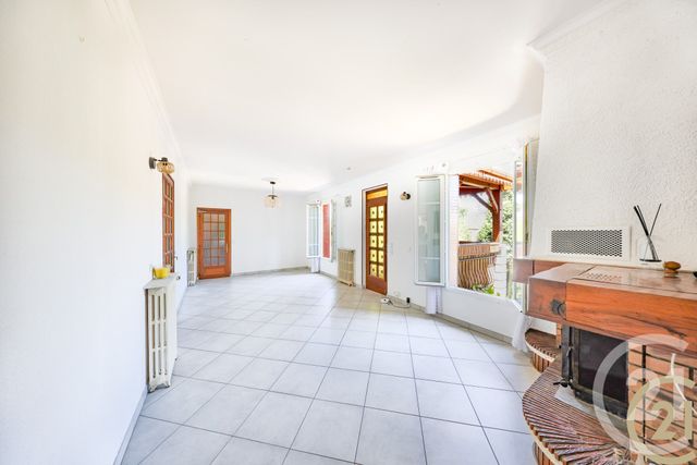 Afficher la photo en grand Maison à vendre - 6 pièces - 106 m2 - Vigneux Sur Seine - 91 - ILE-DE-FRANCE