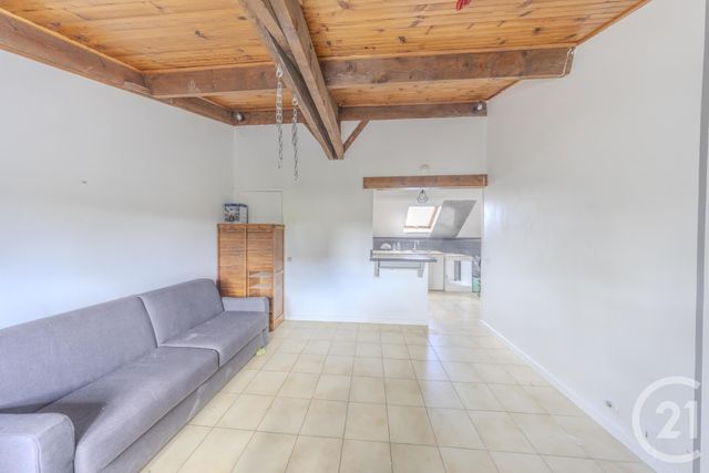 Afficher la photo en grand Maison à vendre - 9 pièces - 195 m2 - Vigneux Sur Seine - 91 - ILE-DE-FRANCE