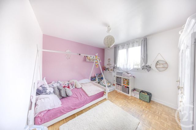 Afficher la photo en grand Maison à vendre - 9 pièces - 195 m2 - Vigneux Sur Seine - 91 - ILE-DE-FRANCE