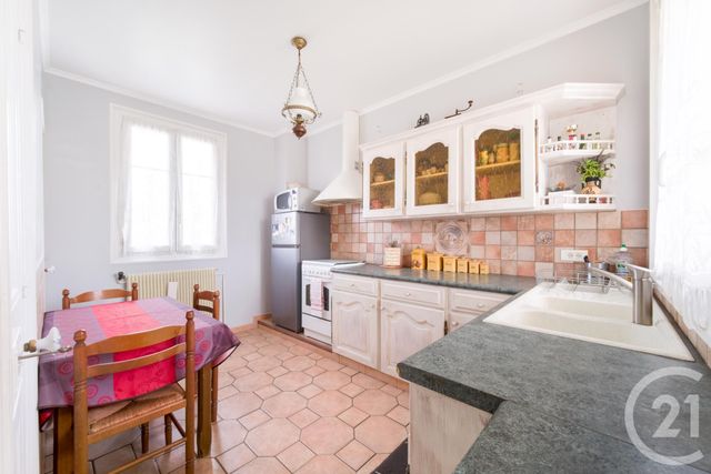 Afficher la photo en grand Maison à vendre - 6 pièces - 110 m2 - Vigneux Sur Seine - 91 - ILE-DE-FRANCE