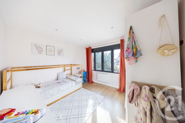 Afficher la photo en grand Maison à vendre - 6 pièces - 110 m2 - Vigneux Sur Seine - 91 - ILE-DE-FRANCE