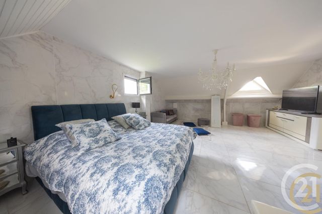 Maison à vendre - 7 pièces - 179 m2 - Vigneux Sur Seine - 91 - ILE-DE-FRANCE