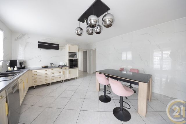 Maison à vendre - 7 pièces - 179 m2 - Vigneux Sur Seine - 91 - ILE-DE-FRANCE