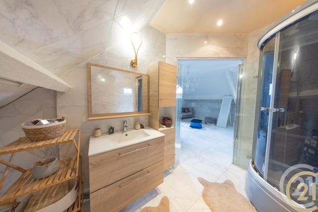 Maison à vendre - 7 pièces - 179 m2 - Vigneux Sur Seine - 91 - ILE-DE-FRANCE