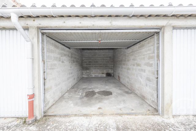 Parking &agrave; vendre - 159 m2 - Vigneux Sur Seine - 91 - ILE-DE-FRANCE