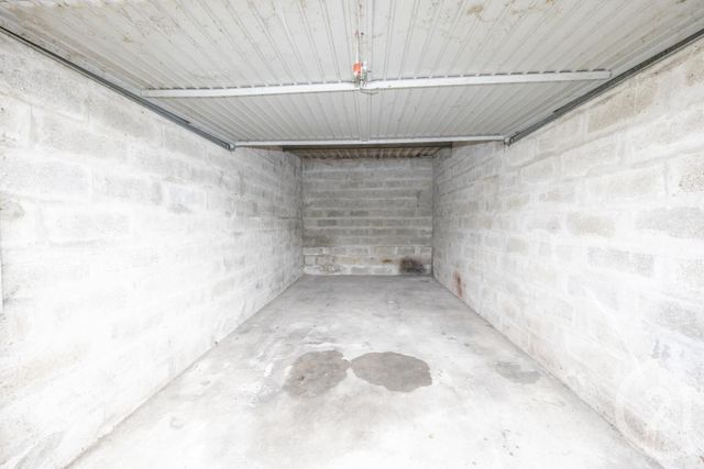 Parking &agrave; vendre - 159 m2 - Vigneux Sur Seine - 91 - ILE-DE-FRANCE