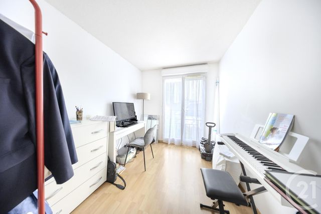 Appartement F4 à vendre - 4 pièces - 78,18 m2 - Viry Chatillon - 91 - ILE-DE-FRANCE