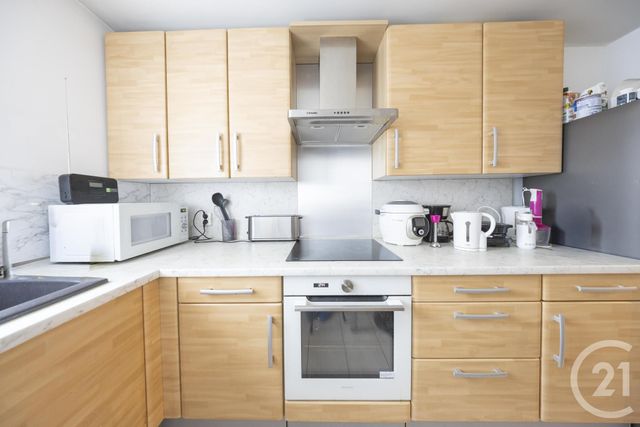 Appartement F4 à vendre - 4 pièces - 78,18 m2 - Viry Chatillon - 91 - ILE-DE-FRANCE