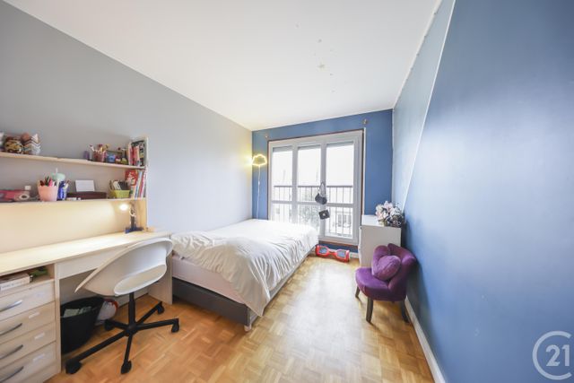 Appartement F4 à vendre - 4 pièces - 79,40 m2 - Villecresnes - 94 - ILE-DE-FRANCE