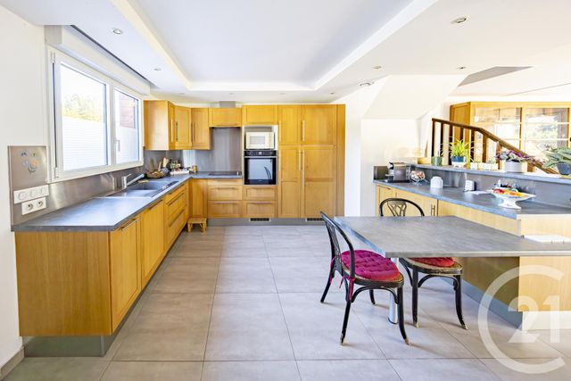 Maison à vendre - 6 pièces - 104 m2 - Vigneux Sur Seine - 91 - ILE-DE-FRANCE