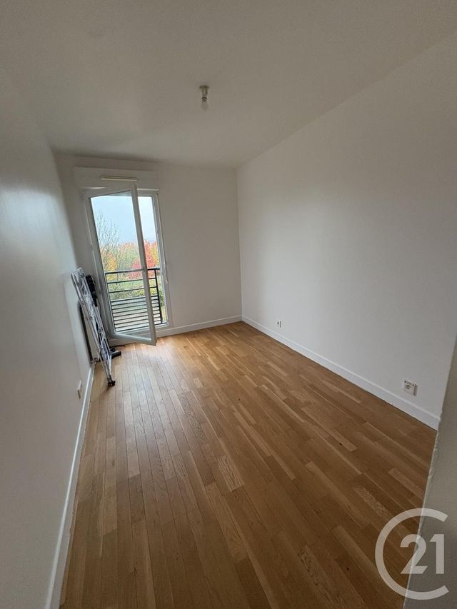 Appartement F3 à louer - 3 pièces - 62,05 m2 - St Pierre Du Perray - 91 - ILE-DE-FRANCE