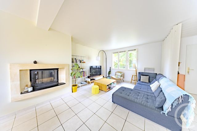 Maison &agrave; louer - 7 pi&egrave;ces - 122,70 m2 - Vigneux Sur Seine - 91 - ILE-DE-FRANCE