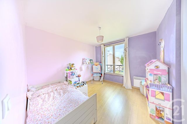 Maison &agrave; louer - 7 pi&egrave;ces - 122,70 m2 - Vigneux Sur Seine - 91 - ILE-DE-FRANCE