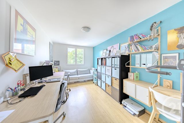 Maison &agrave; louer - 7 pi&egrave;ces - 122,70 m2 - Vigneux Sur Seine - 91 - ILE-DE-FRANCE