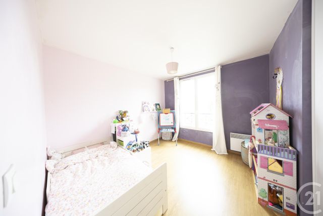 Maison &agrave; louer - 7 pi&egrave;ces - 122,70 m2 - Vigneux Sur Seine - 91 - ILE-DE-FRANCE