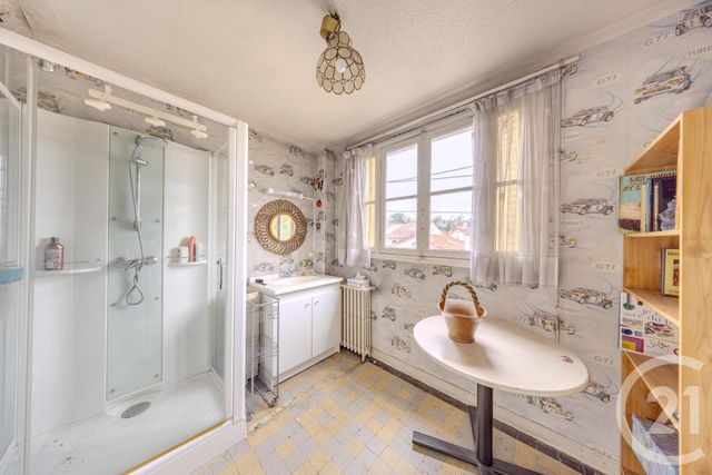 Maison &agrave; vendre - 5 pi&egrave;ces - 90,62 m2 - Villeneuve St Georges - 94 - ILE-DE-FRANCE