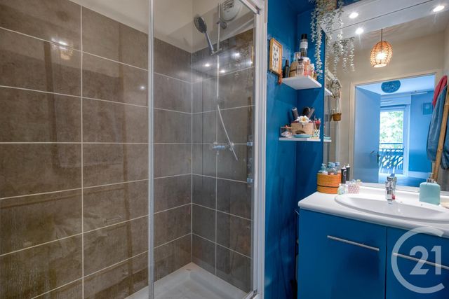 Appartement F4 &agrave; vendre - 4 pi&egrave;ces - 73,20 m2 - Vigneux Sur Seine - 91 - ILE-DE-FRANCE