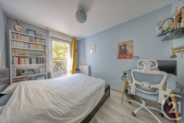 Appartement F4 &agrave; vendre - 4 pi&egrave;ces - 73,20 m2 - Vigneux Sur Seine - 91 - ILE-DE-FRANCE