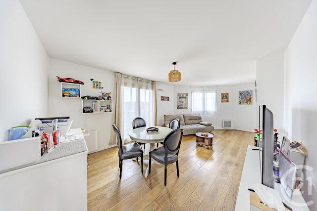 Appartement F4 &agrave; vendre - 4 pi&egrave;ces - 75,20 m2 - Vigneux Sur Seine - 91 - ILE-DE-FRANCE
