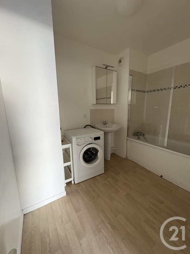 Appartement F2 &agrave; louer - 2 pi&egrave;ces - 40 m2 - Vigneux Sur Seine - 91 - ILE-DE-FRANCE