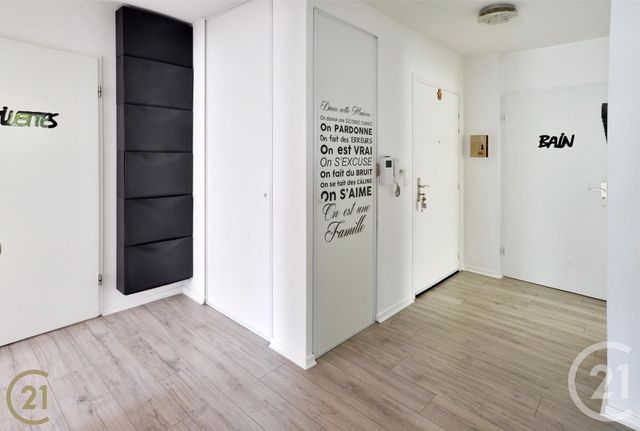 Appartement F4 &agrave; louer - 4 pi&egrave;ces - 71,15 m2 - Vigneux Sur Seine - 91 - ILE-DE-FRANCE