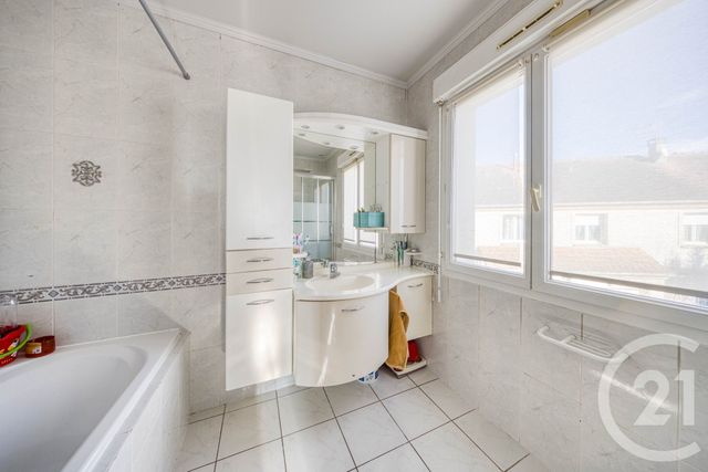 Maison &agrave; vendre - 6 pi&egrave;ces - 110 m2 - Vigneux Sur Seine - 91 - ILE-DE-FRANCE