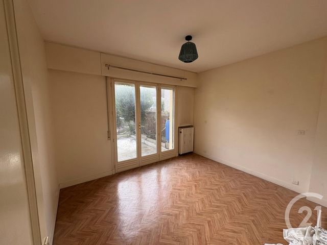 Maison &agrave; louer - 6 pi&egrave;ces - 148,20 m2 - Vigneux Sur Seine - 91 - ILE-DE-FRANCE