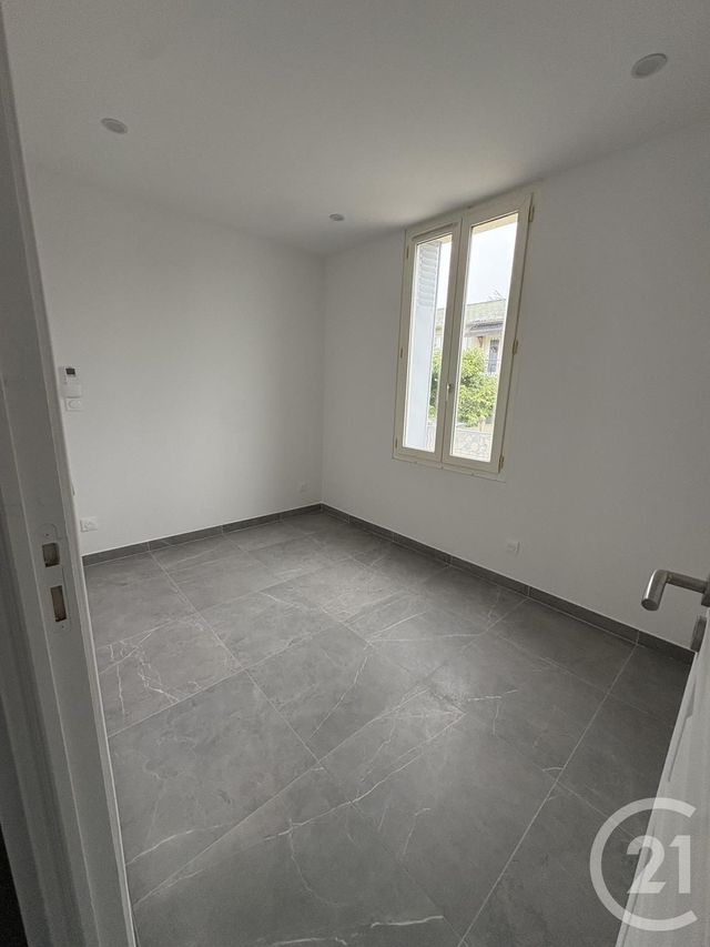 Maison &agrave; louer - 3 pi&egrave;ces - 48 m2 - Vigneux Sur Seine - 91 - ILE-DE-FRANCE