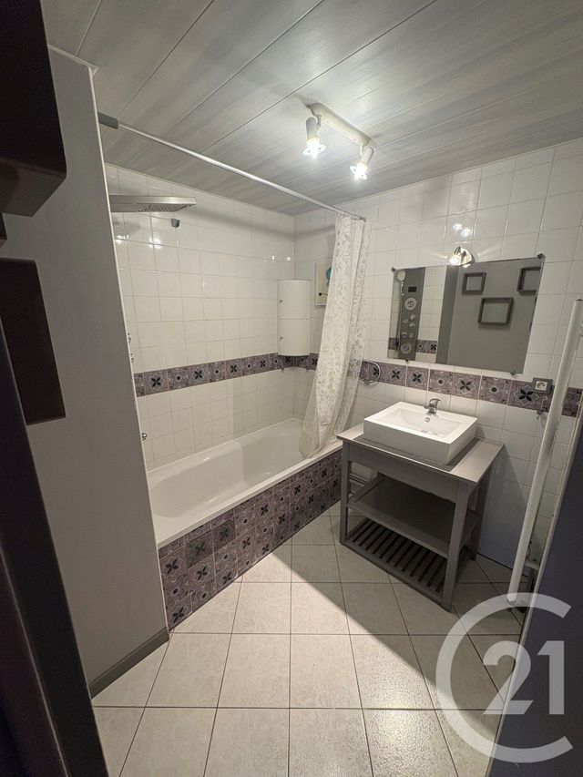 Appartement F4 &agrave; louer - 4 pi&egrave;ces - 75,08 m2 - Vigneux Sur Seine - 91 - ILE-DE-FRANCE