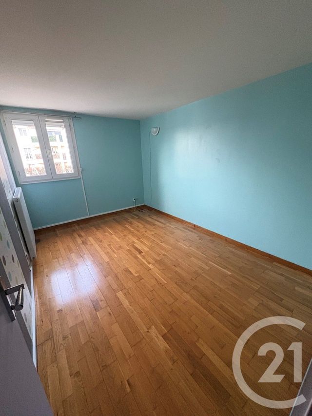 Appartement F4 &agrave; louer - 4 pi&egrave;ces - 75,08 m2 - Vigneux Sur Seine - 91 - ILE-DE-FRANCE