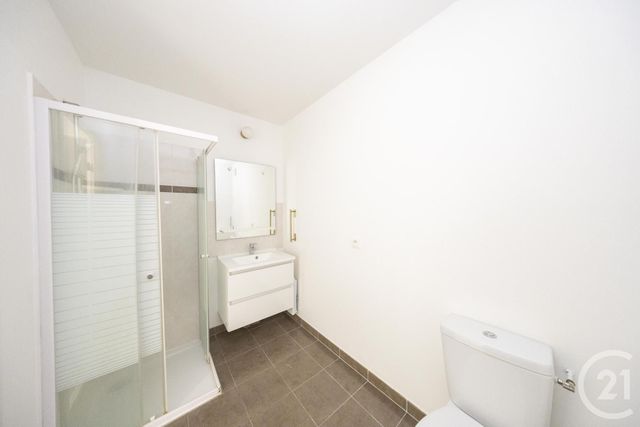 Appartement F3 &agrave; louer - 3 pi&egrave;ces - 62,24 m2 - Ris Orangis - 91 - ILE-DE-FRANCE