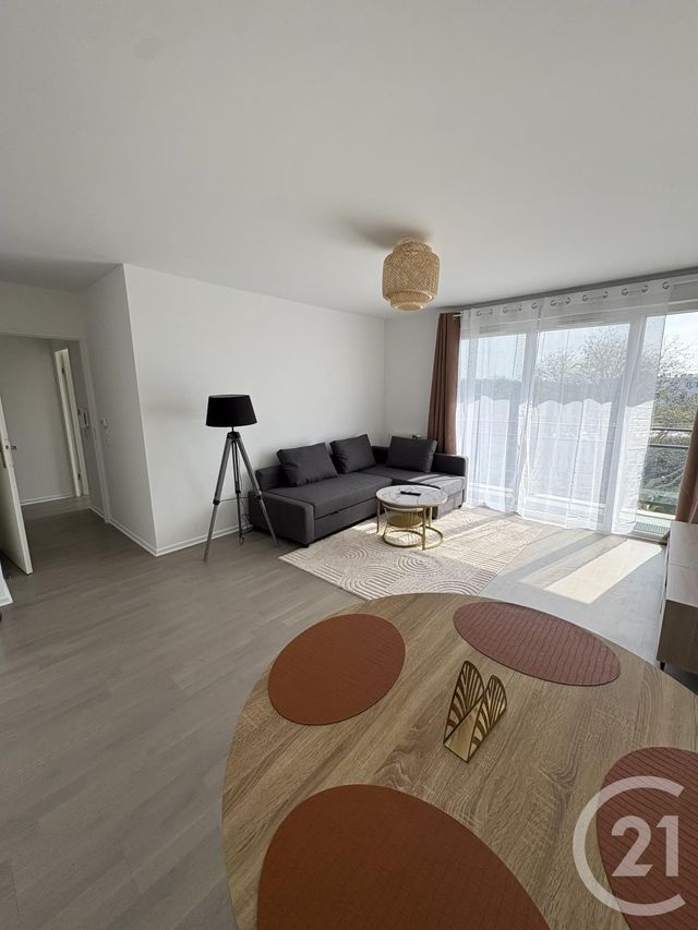 Appartement F3 &agrave; louer - 3 pi&egrave;ces - 56,25 m2 - Vigneux Sur Seine - 91 - ILE-DE-FRANCE