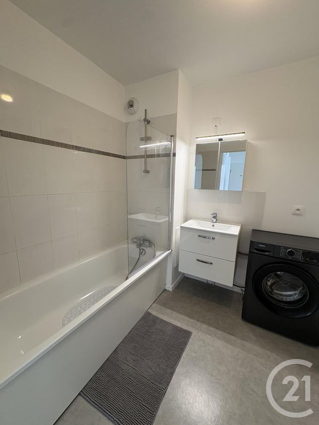 Appartement F3 &agrave; louer - 3 pi&egrave;ces - 56,25 m2 - Vigneux Sur Seine - 91 - ILE-DE-FRANCE