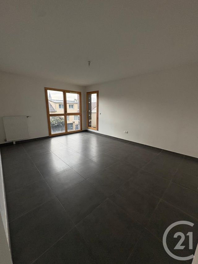Appartement F2 à louer VIGNEUX SUR SEINE
