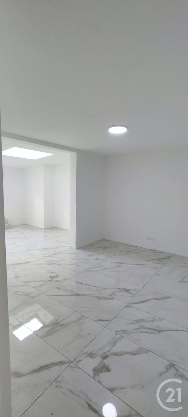 Immeuble &agrave; vendre - 167 m2 - Vigneux Sur Seine - 91 - ILE-DE-FRANCE