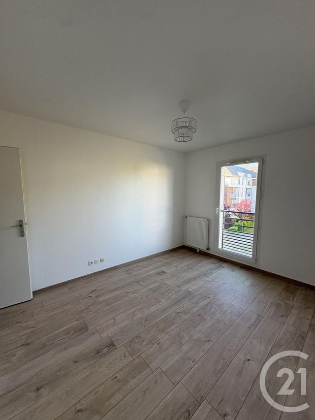Appartement F3 &agrave; louer - 3 pi&egrave;ces - 62 m2 - St Pierre Du Perray - 91 - ILE-DE-FRANCE