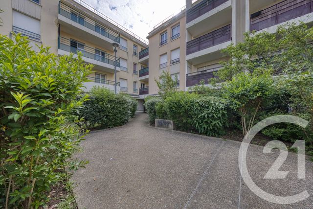 Appartement F5 &agrave; vendre - 5 pi&egrave;ces - 96 m2 - Vigneux Sur Seine - 91 - ILE-DE-FRANCE
