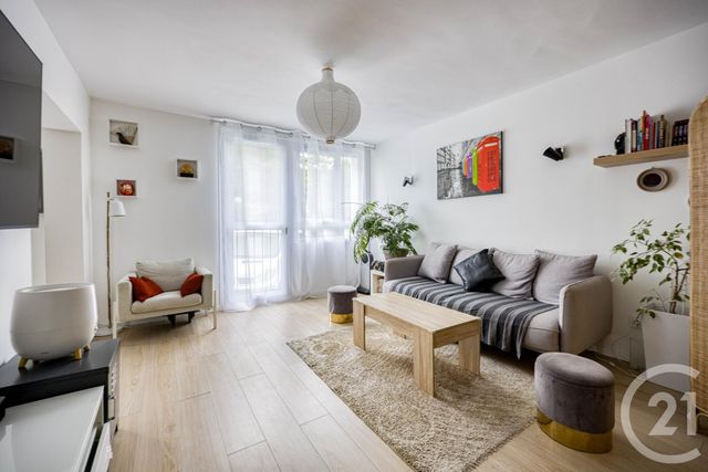 Appartement F4 &agrave; vendre - 4 pi&egrave;ces - 68,08 m2 - Crosne - 91 - ILE-DE-FRANCE