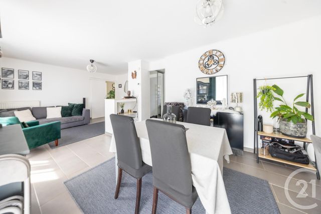 Appartement F4 &agrave; vendre - 4 pi&egrave;ces - 67,38 m2 - Vigneux Sur Seine - 91 - ILE-DE-FRANCE